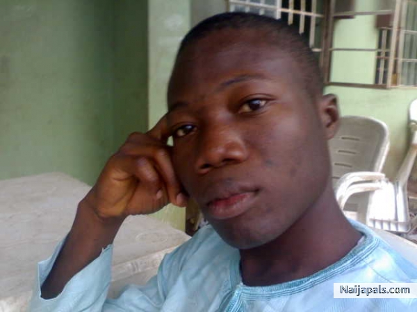  - click for next photo