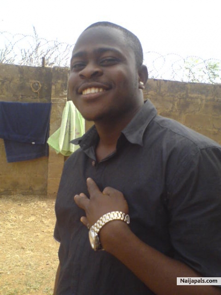 is good to smile - click for next photo