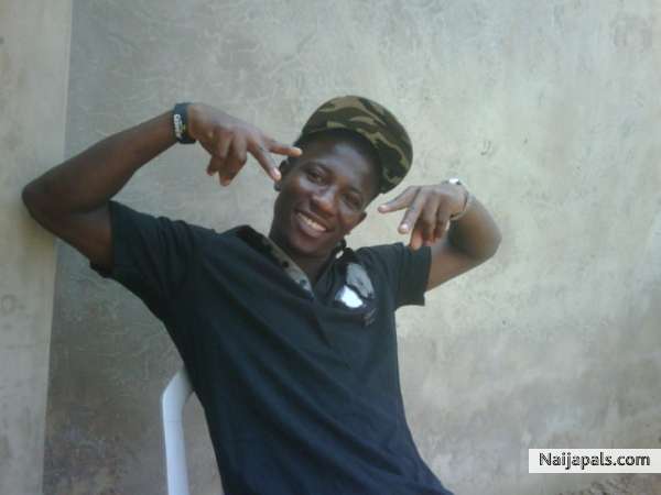  - click for next photo
