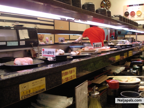 SusHI B@r...MusAsHi, Toky0 - click for next photo