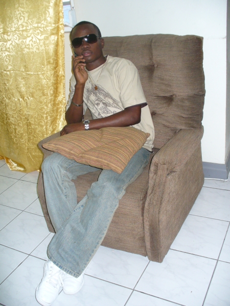  - click for next photo