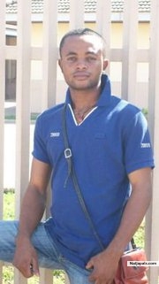  - click for next photo