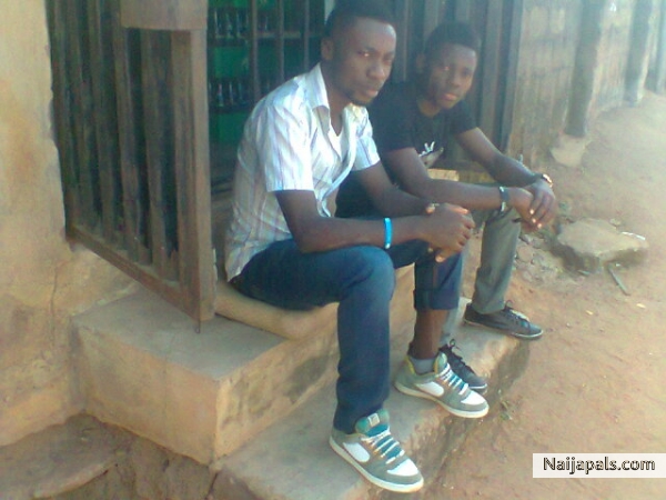  - click for next photo