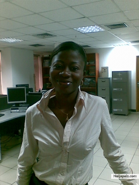 KEMI4REAL - click for next photo