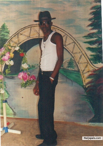 - click for next photo