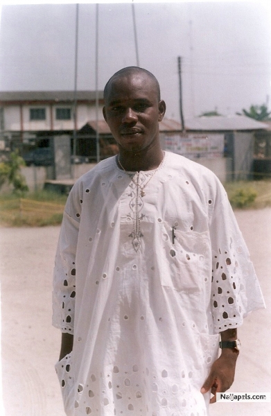  - click for next photo