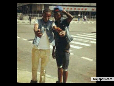 me and ma fwend @ banana island - click for next photo