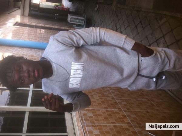  - click for next photo