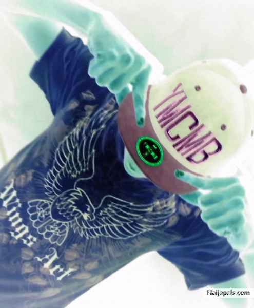  - click for next photo