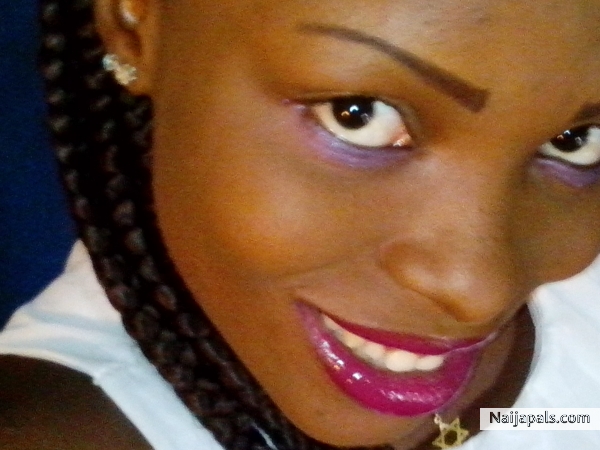 Pretty Baby - click for next photo