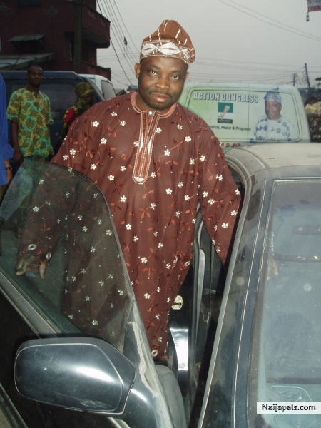 lagos boy - click for next photo