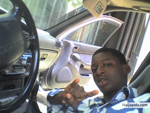  - click for next photo