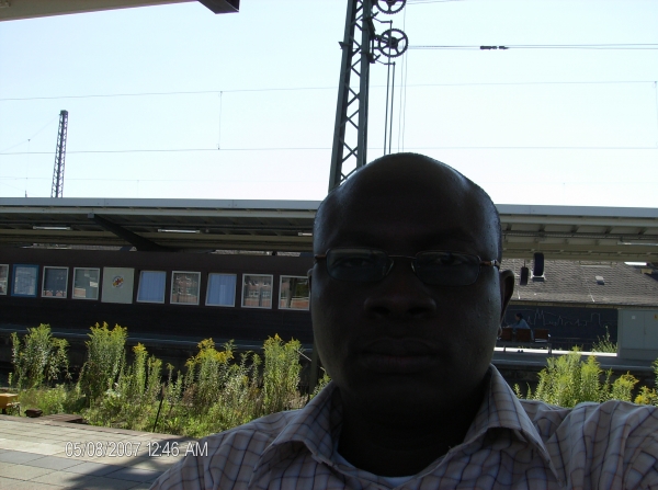  - click for next photo