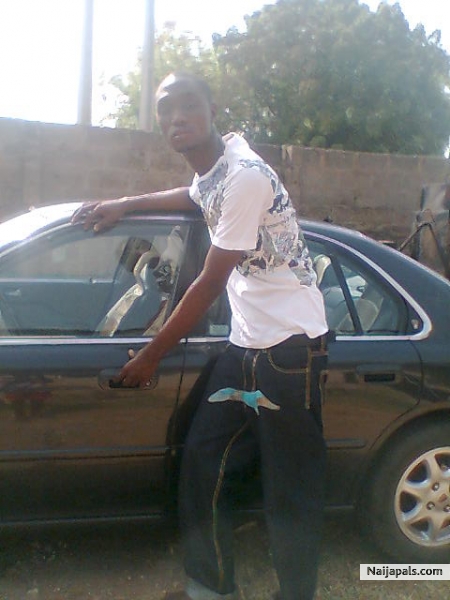  - click for next photo