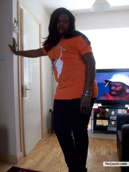 queeniguma - click for next photo