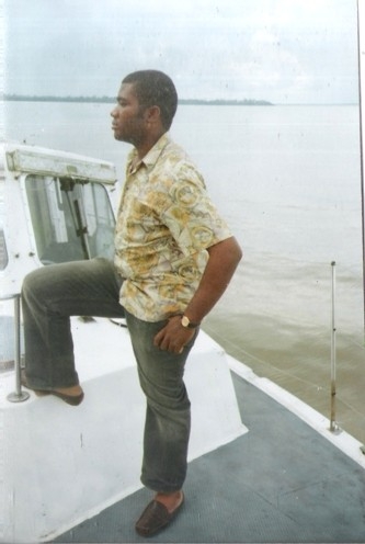  - click for next photo