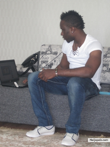  - click for next photo