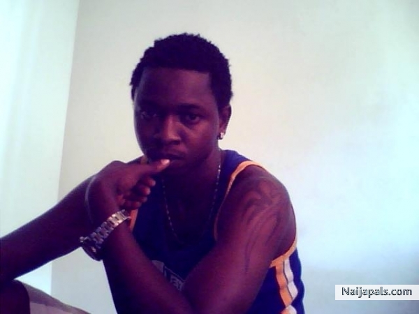  - click for next photo