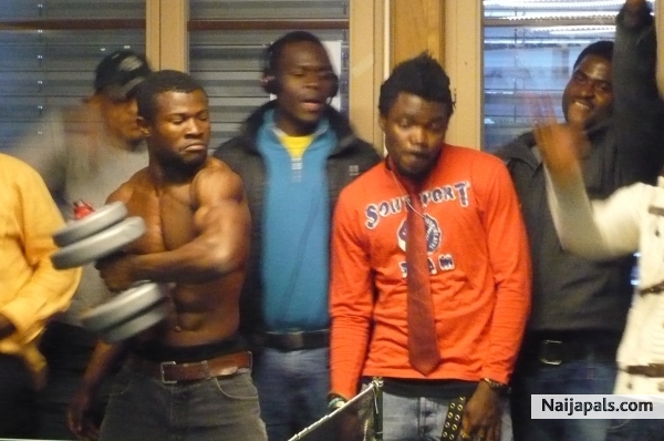 Egbe Belu Ugo Belu - click for next photo