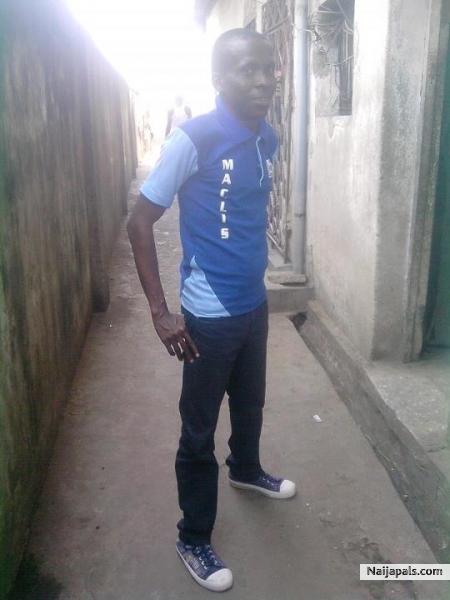 THAT' S ME IN Maa CREEB - click for next photo