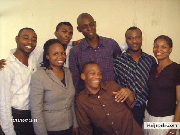 loje with fastecashteam - click for next photo