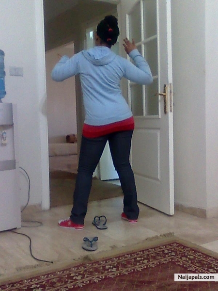 - click for next photo