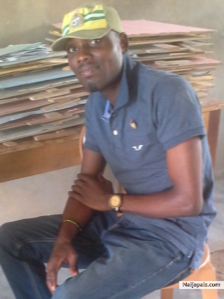  - click for next photo