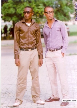 the light complexioned guy.....tell me how do i look? - click for next photo