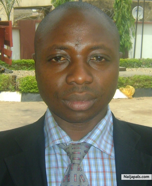 Daniel Kogi - click for next photo