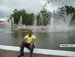  - click for next photo