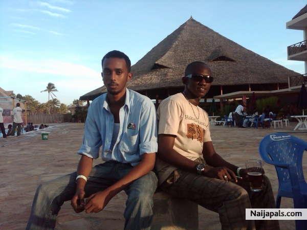 me n my pal! - click for next photo