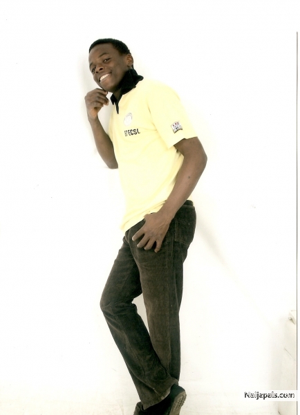  - click for next photo