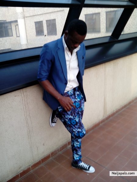  - click for next photo