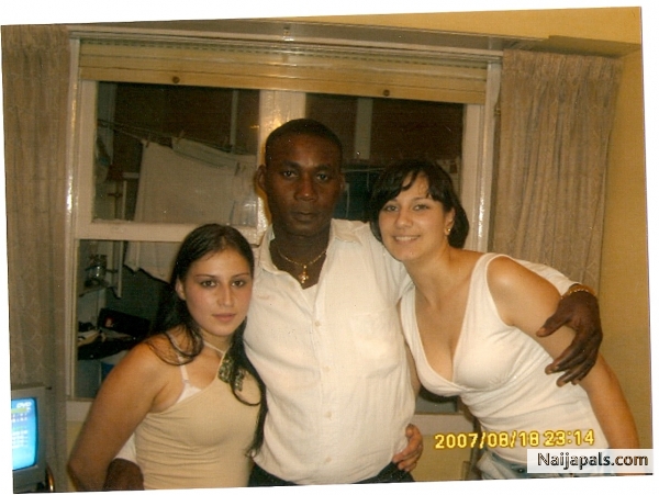  - click for next photo
