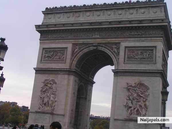 centre ville de paris - click for next photo