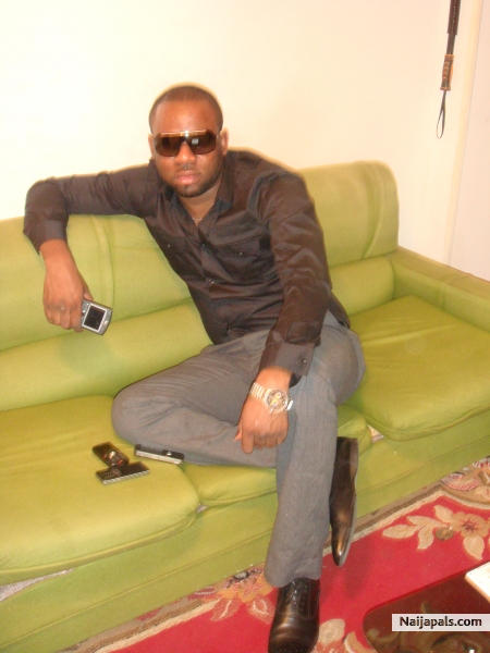 jus relaz - click for next photo