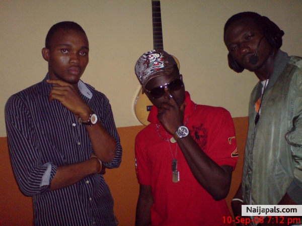 that' s me, AY & Dolu of D-KOD - click for next photo