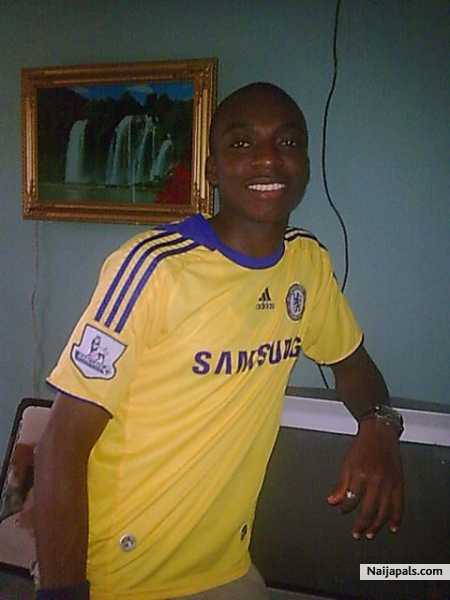 - click for next photo