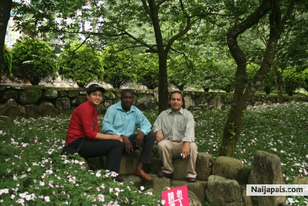 Aborigin Village in Taiwan - click for next photo