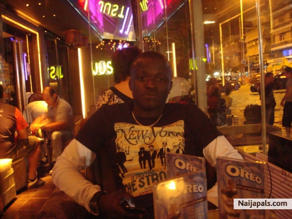 its just me.. - click for next photo