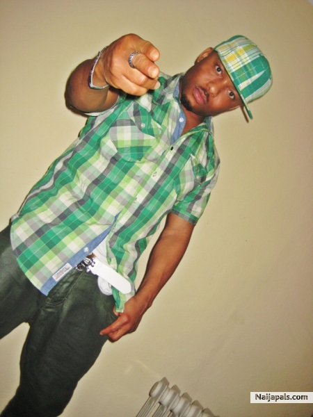  - click for next photo