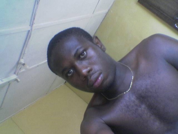  - click for next photo