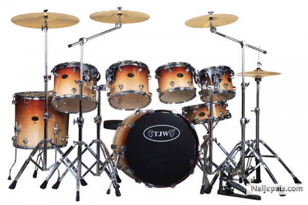 KIT - click for next photo