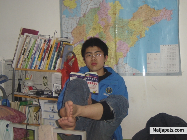 a casual picture of me ,thanx for u coming ,my friend - click for next photo