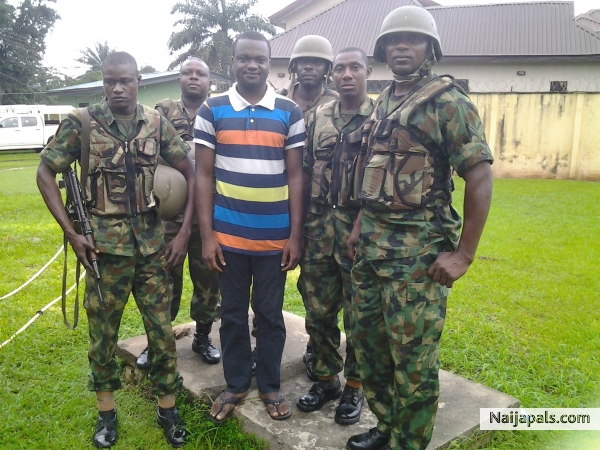me in my crib with my hommies - click for next photo