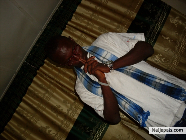  - click for next photo