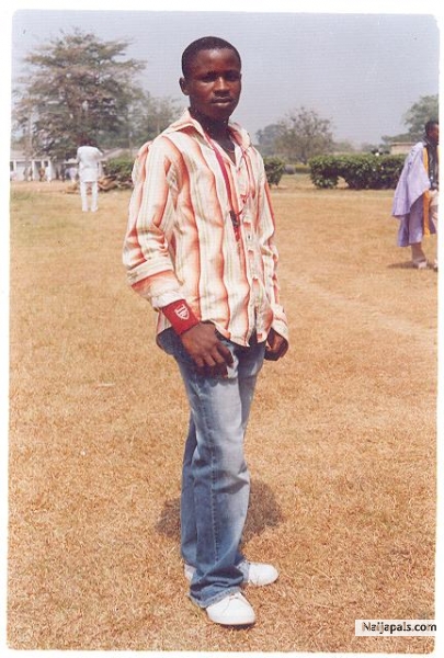  - click for next photo