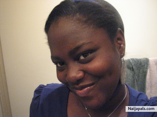 just smiling 4 d camera - click for next photo