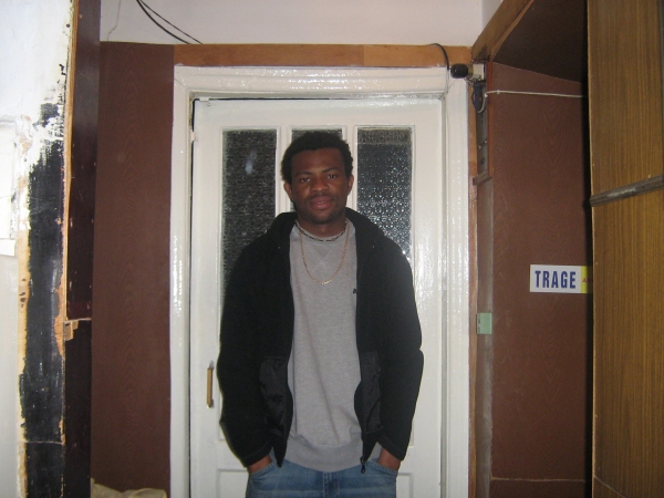  - click for next photo