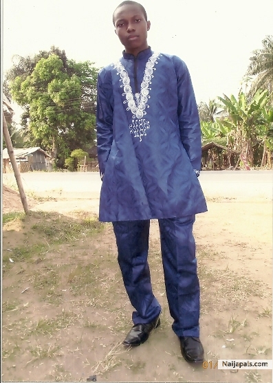  - click for next photo